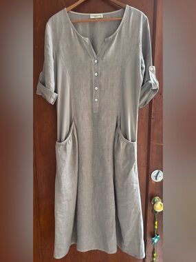 Terzo Millennio linen dress